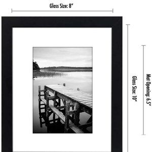 8×10 Picture Frame with Shatter-Resistant Glass Beveled Mat NEW